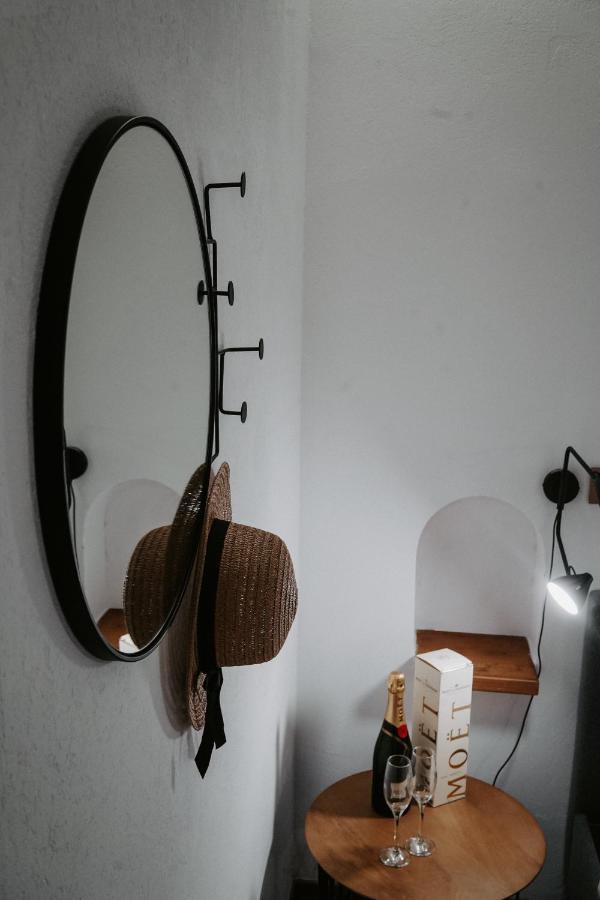 Dislocati Bnb - Jacuzzi Privata - Cucina - Tv60" - Minimal Luxury ماريليانو المظهر الخارجي الصورة