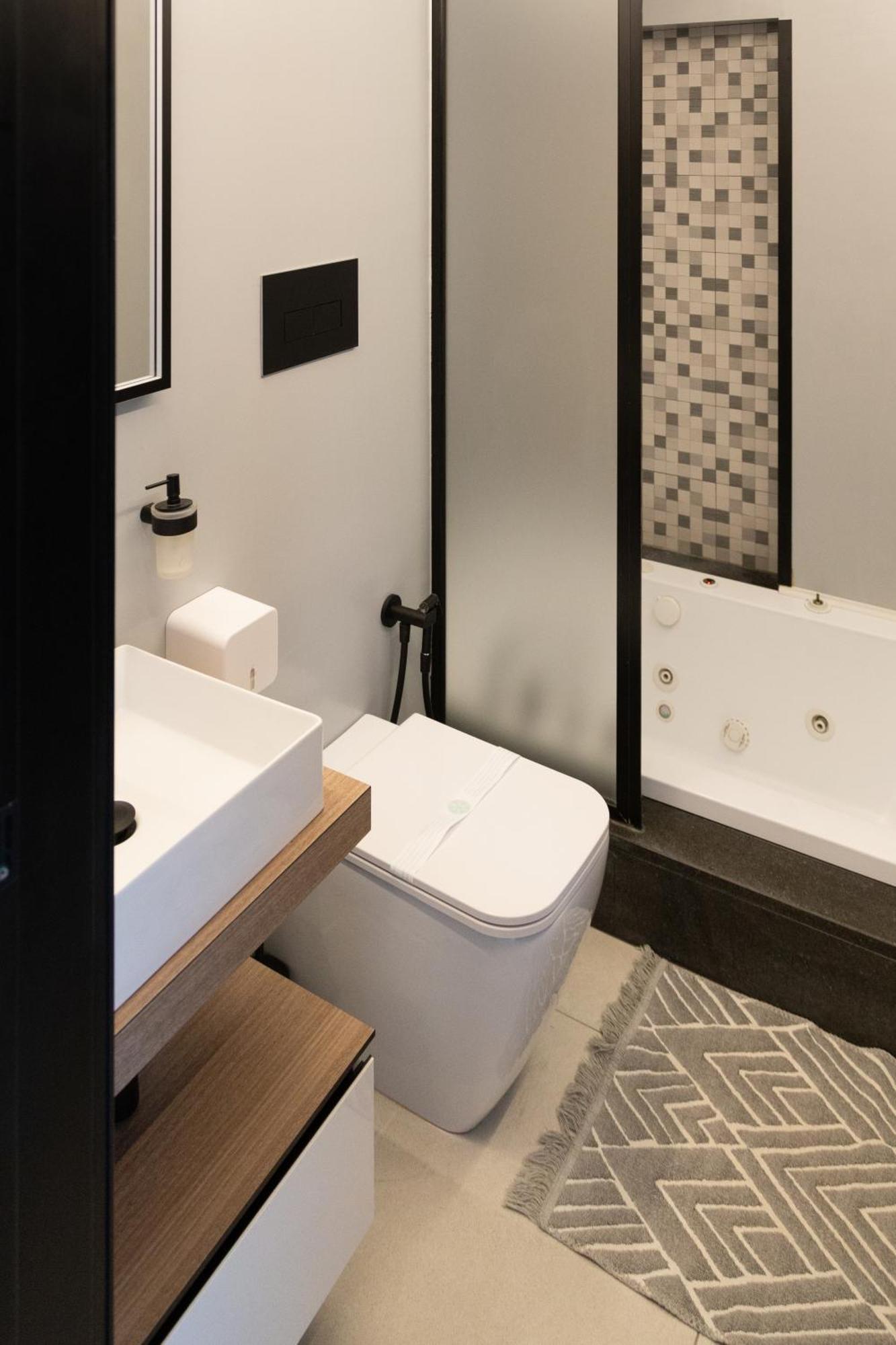Dislocati Bnb - Jacuzzi Privata - Cucina - Tv60" - Minimal Luxury ماريليانو المظهر الخارجي الصورة